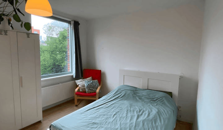 Kamer · 20 m² · €482,-