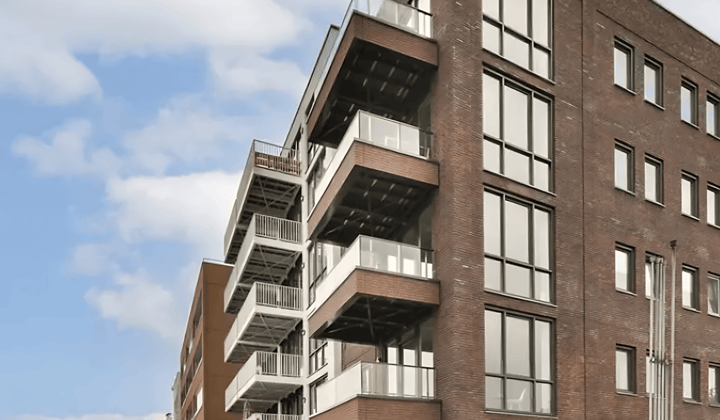 Appartement · 76 m² · €2050,-