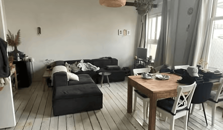 Kamer · 34 m² · €695,-