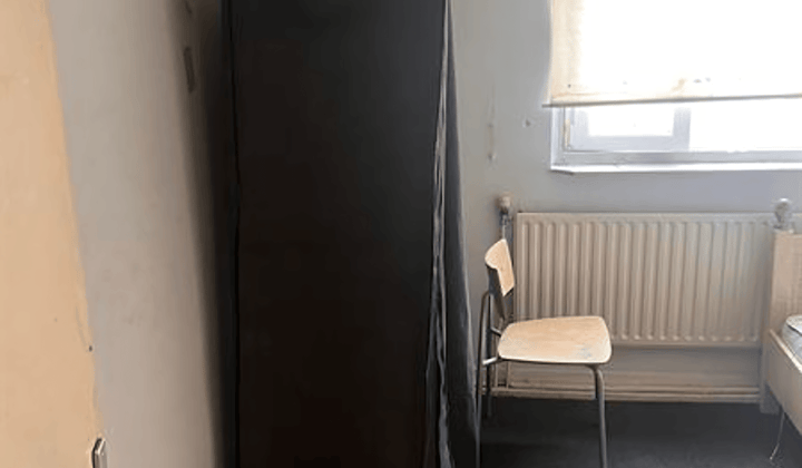 Kamer · 10 m² · €358,-