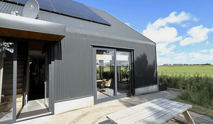 Huis · 140 m² · €1875,-
