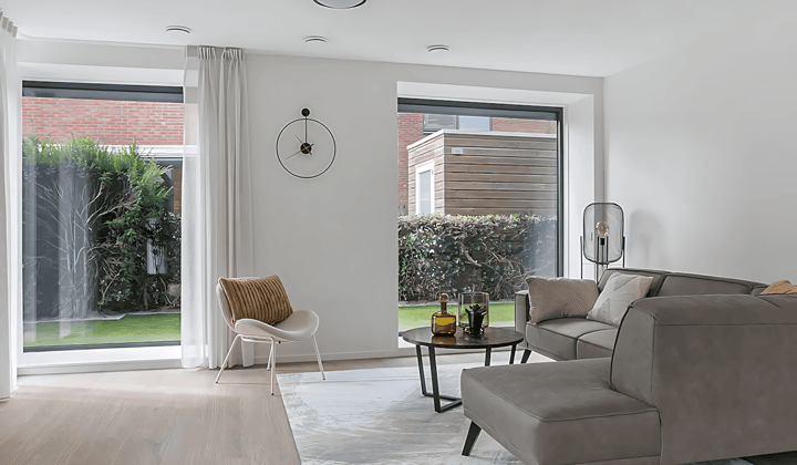 Appartement · 90 m² · €2450,-