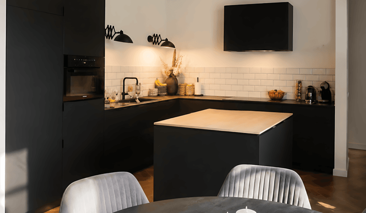 Appartement · 110 m² · €1499,-