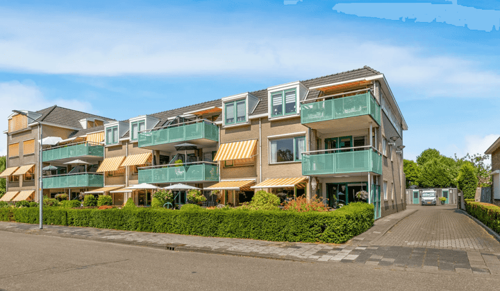 Appartement · 81 m² · €1700,-