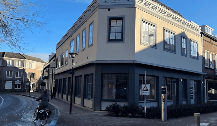 Appartement · 52 m² · €970,-