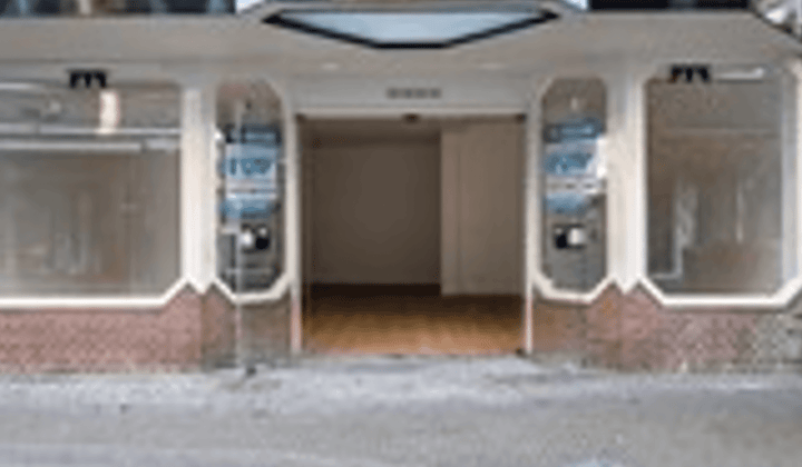 Bedrijfsruimte · 55 m² · €1600,-