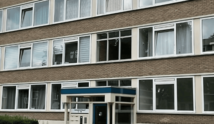 Appartement · 88 m² · €523,-
