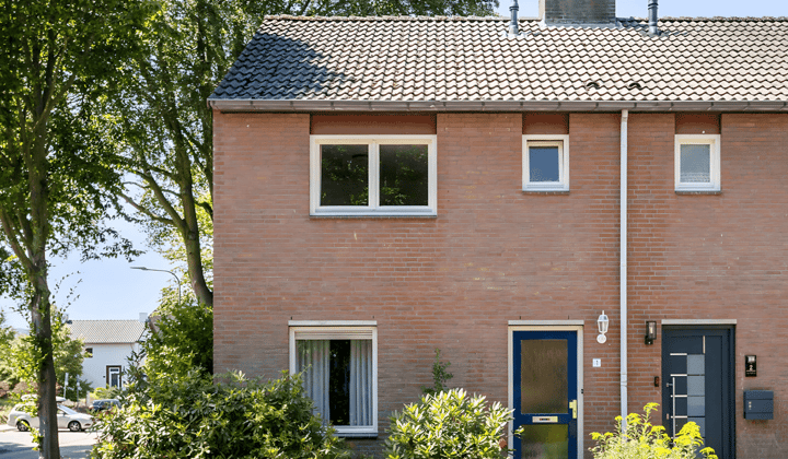 Huis · 82 m² · €1180,-