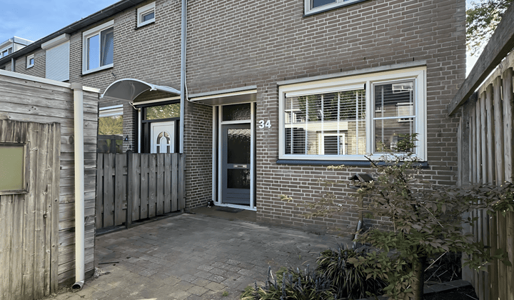 Huis · 121 m² · €1895,-