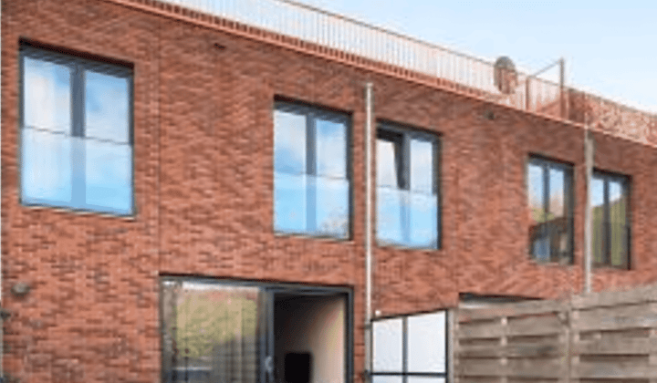 Huis · 153 m² · €2950,-