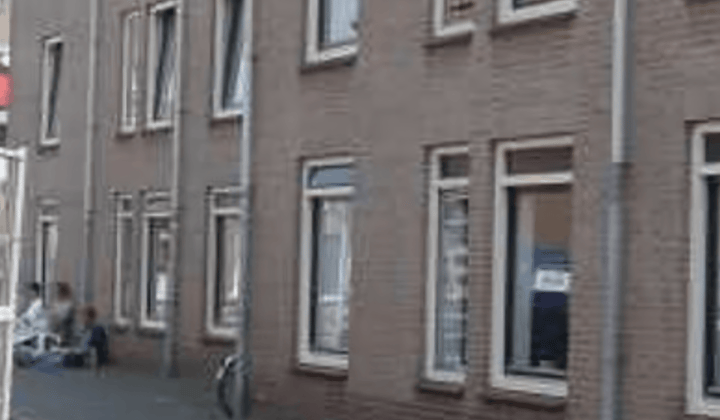 Appartement · 37 m² · €498,-