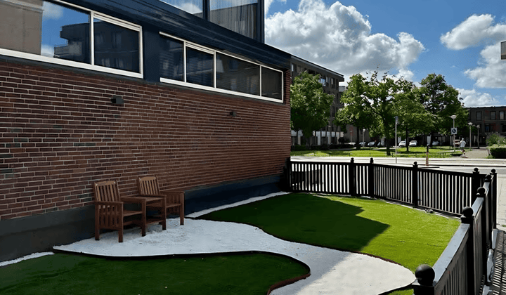 Studio · 29 m² · €2200,-