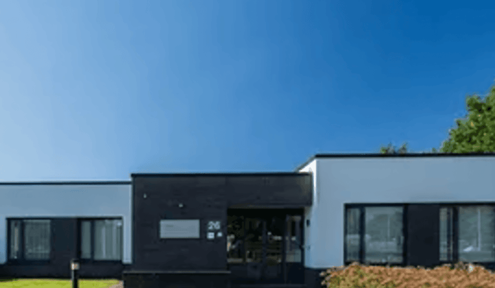 Bedrijfsruimte · 1520 m² · €299,-