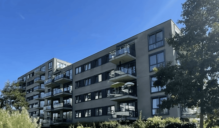 Appartement · 95 m² · €1775,-