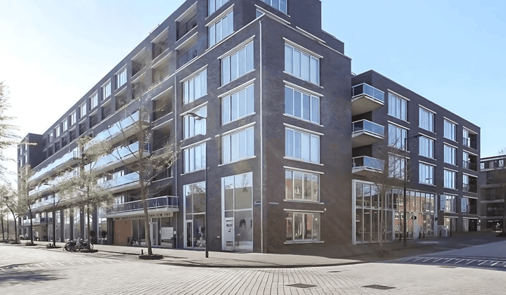Appartement · 185 m² · €3866,-