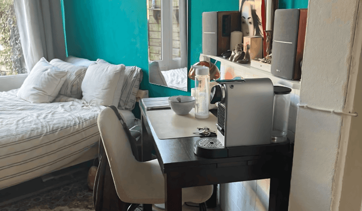 Kamer · 10 m² · €250,-