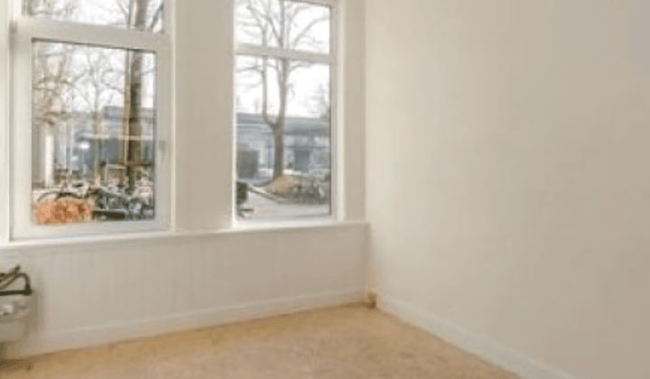 Kamer · 45 m² · €875,-