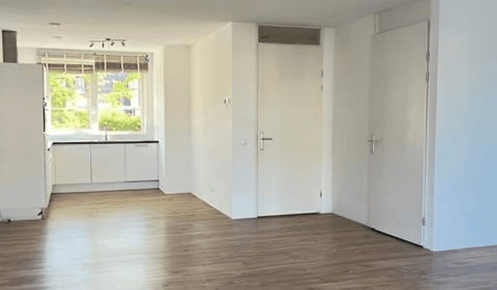 Huis · 132 m² · €3100,-