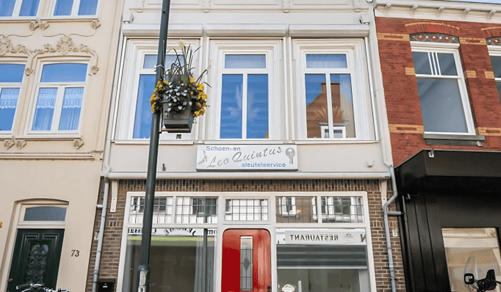 Appartement · 92 m² · €1875,-