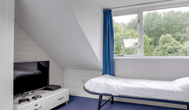 Kamer · 12 m² · €550,-
