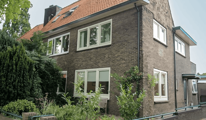 Gemeubileerde 2-onder-1-kap met tuin en tijdelijke verhuur