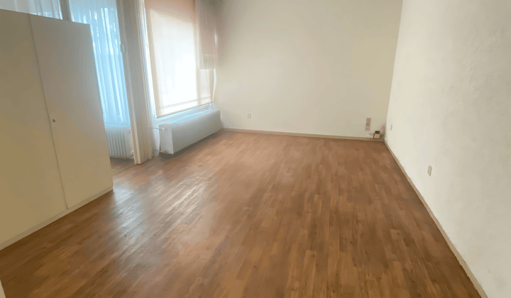Huis · 58 m² · €500,-