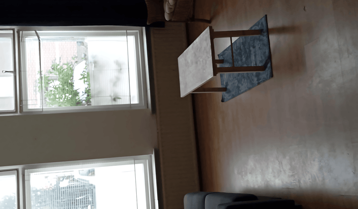 Gemeubileerde studentenkamer met balkon en tuin