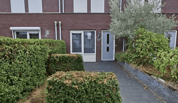 Huis · 112 m² · €1975,-