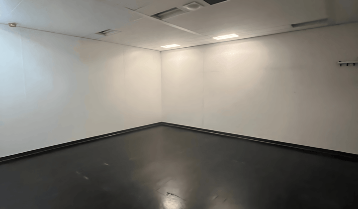 Kamer · 20 m² · €300,-