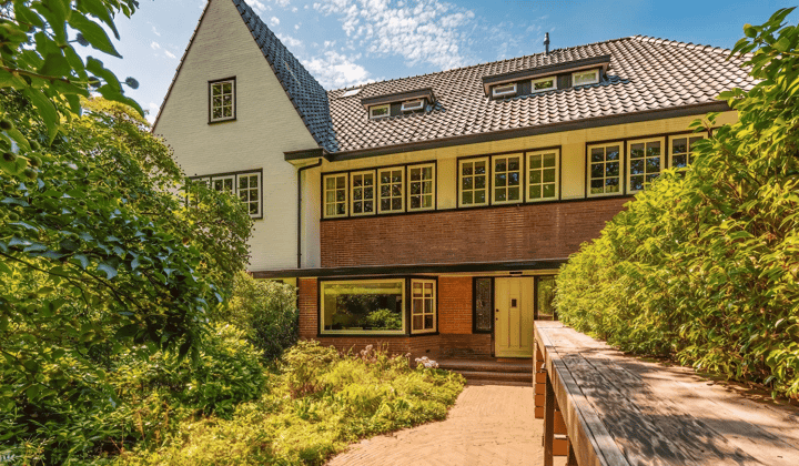 Huis · 175 m² · €3950,-