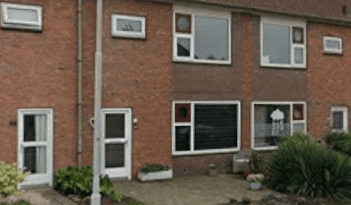 Huis · 84 m² · €988,-