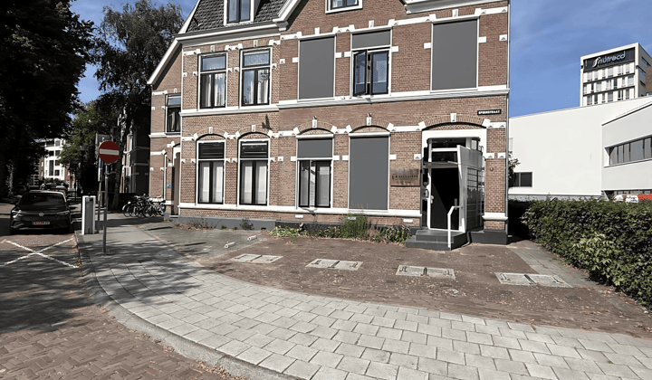 Appartement · 65 m² · €1100,-