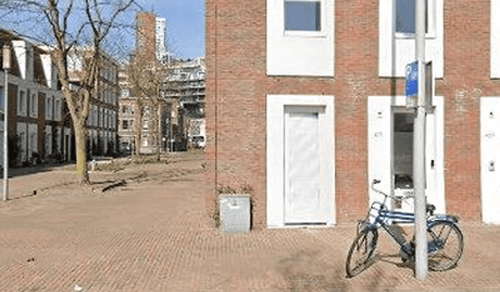 Huis · 106 m² · €2495,-