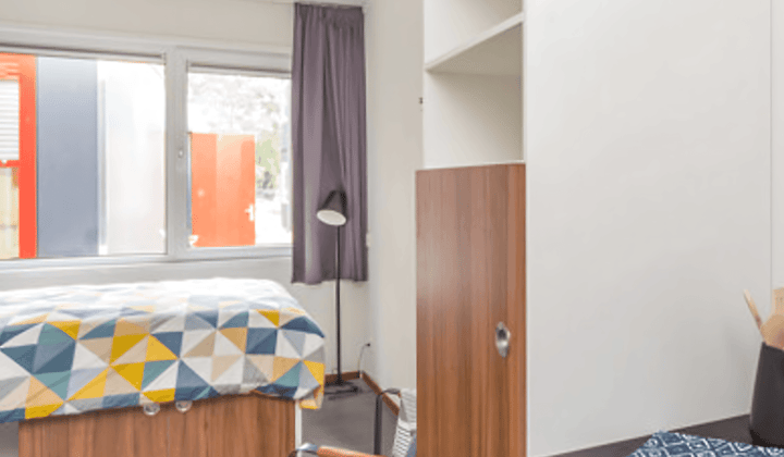Studio · 18 m² · €475,-
