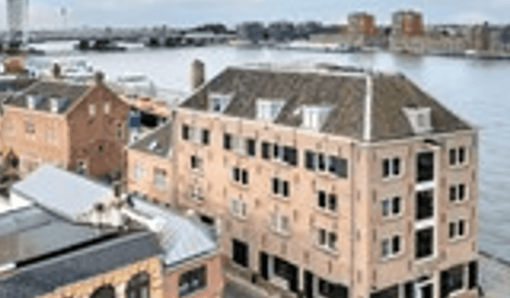 Kantoor · 201 m² · €2500,-
