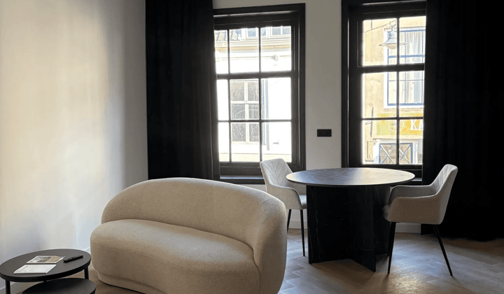 Appartement · 50 m² · €1435,-