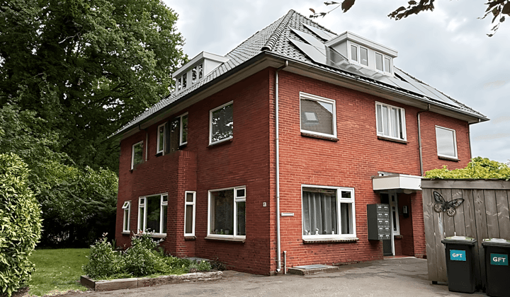 Studio · 23 m² · €915,-