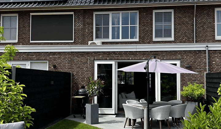 Huis · 169 m² · €2950,-