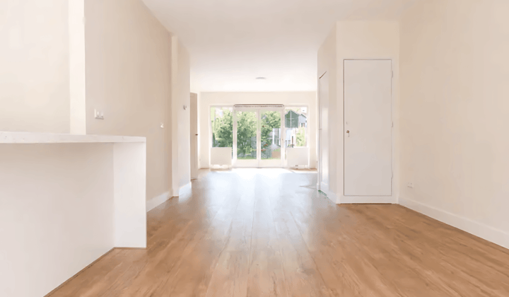 Appartement · 124 m² · €3660,-