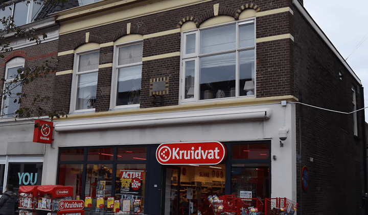 Appartement · 110 m² · €800,-