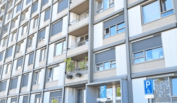 Appartement met Balkon en 1 Slaapkamer, lang verblijf