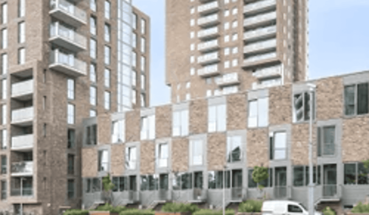 Huis · 122 m² · €1916,-