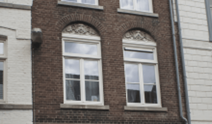 Studio · 18 m² · €420,-