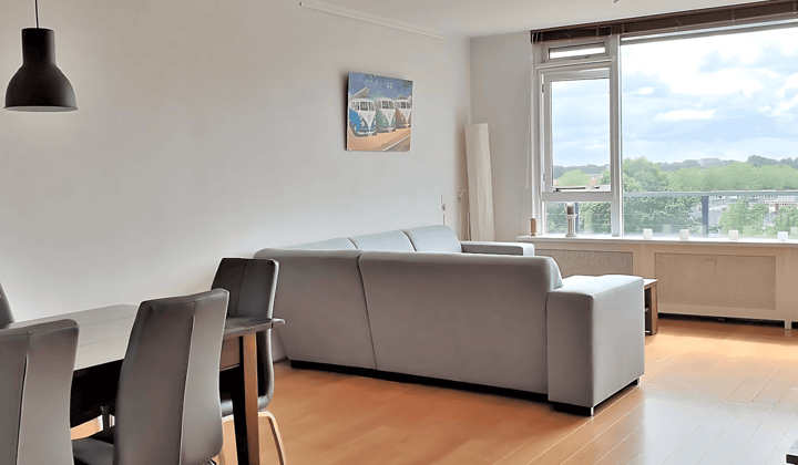 Appartement · 100 m² · €2350,-