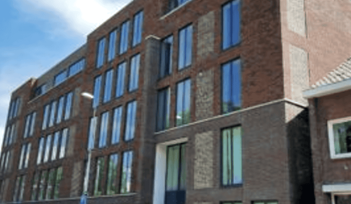 Studio · 47 m² · €1060,-