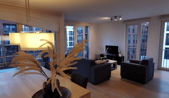 Gemeubileerd appartement met balkon en parkeerplaats