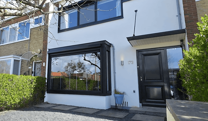 Huis · 117 m² · €2495,-