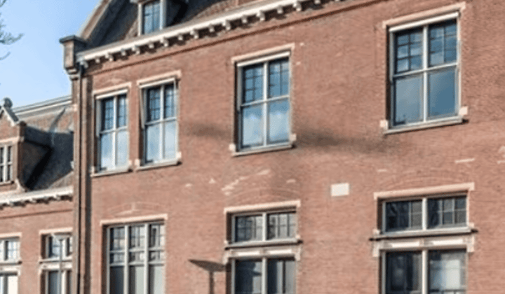 Kantoor · 270 m² · €2500,-