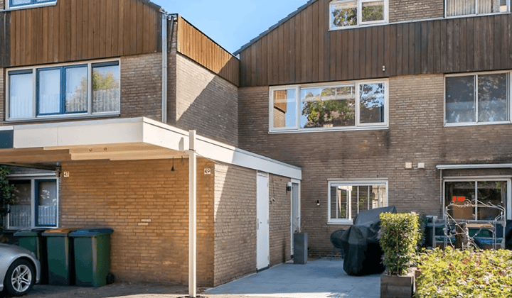 Huis · 140 m² · €2700,-