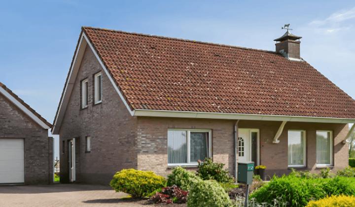 Huis · 156 m² · €2200,-